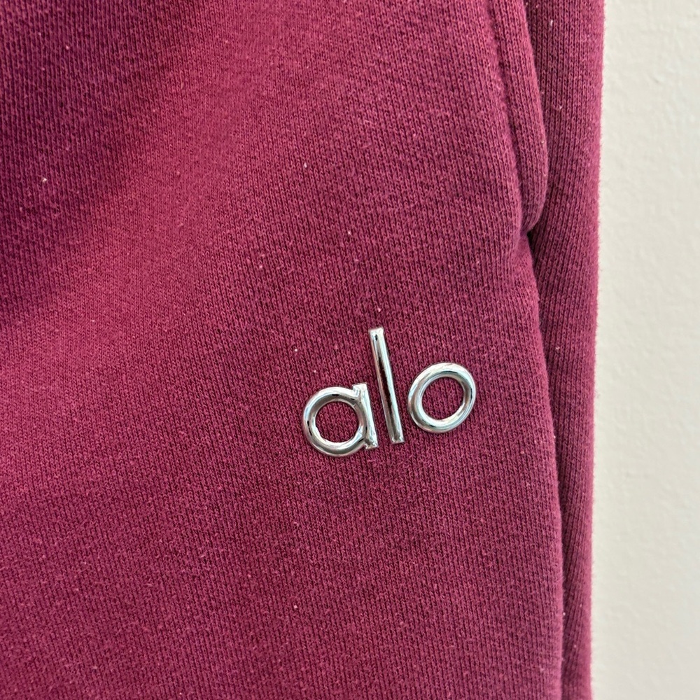 Alo Burgundy Accolade Jogger Sweatpants - Picture 2 of 4